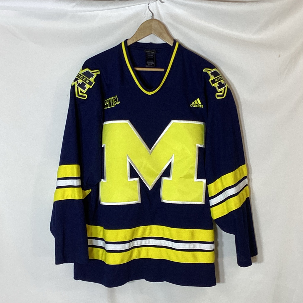 University Of Michigan Adidas Hockey Jersey With Ccha Size Small
